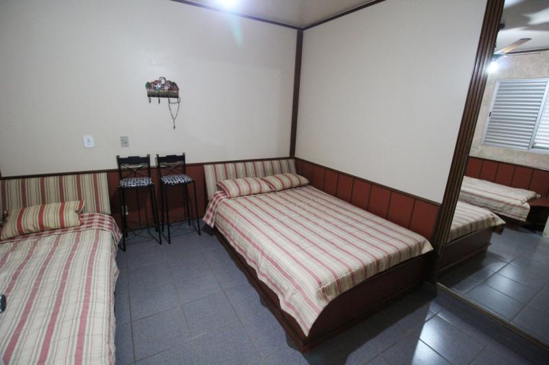 Foto /fotos/cr/imoveis/039-00101/fotos/039-00101 (2)(220527132015).JPG